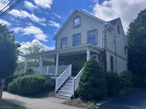 36 Broad St, Branchville, NJ 07826