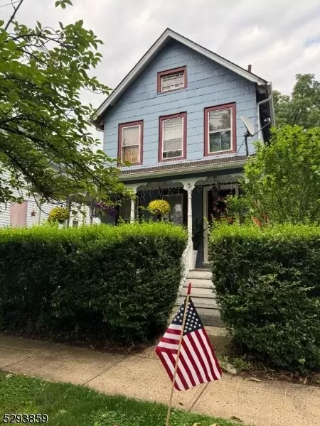 77 Center St, Somerville, NJ 08876