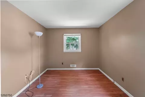 1267 Wald Dr, Plainfield, NJ 07062 photo 21