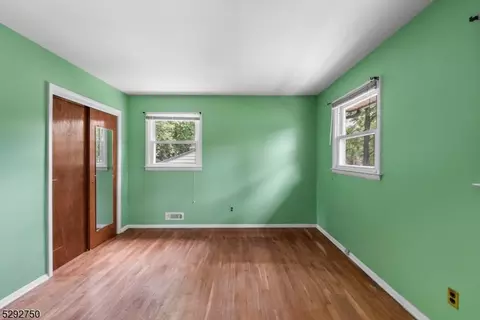 1267 Wald Dr, Plainfield, NJ 07062 photo 33