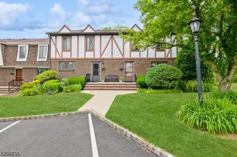 68 Devonshire Ct, Hillsborough, NJ 08844