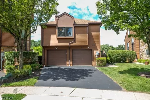 20 Homestead Way, Rockaway, NJ 07866