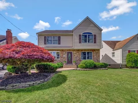 14 Madison Ave, Little Falls, NJ 07424
