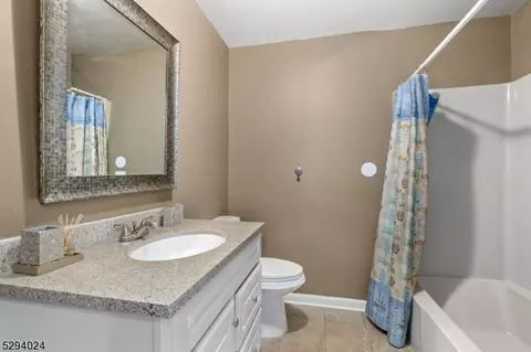 107 River Rd #E2, Nutley, NJ 07110 photo 20