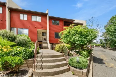 107 River Rd #E2, Nutley, NJ 07110 photo 2