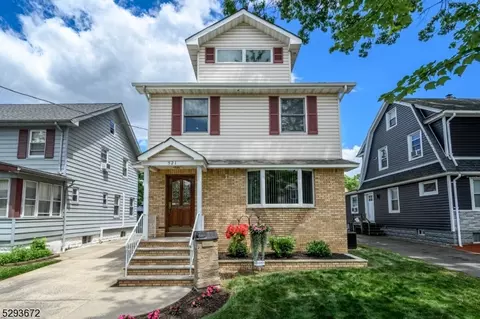 521 Spruce St, Roselle Park, NJ 07204