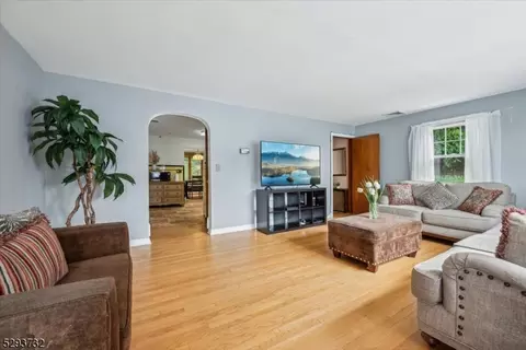 101 E Cooper St, Dover, NJ 07801 photo 3