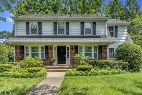 90 Central Ave, Glen Rock, NJ 07452