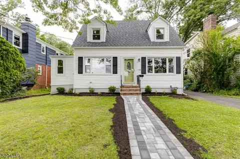 137 Denman Rd, Cranford, NJ 07016