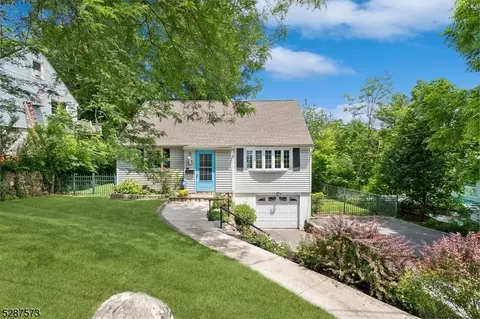 3 Lorelei Rd, West Orange, NJ 07052
