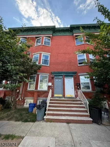 38 3rd St, Newark, NJ 07107 photo 12