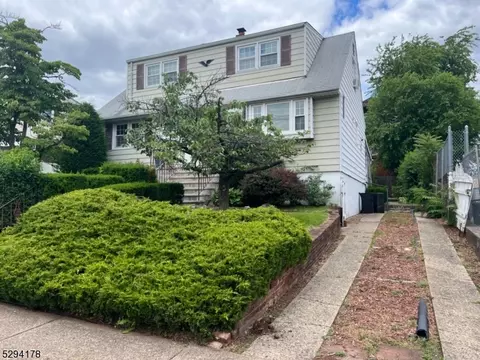 299 Dakota, Paterson, NJ 07503