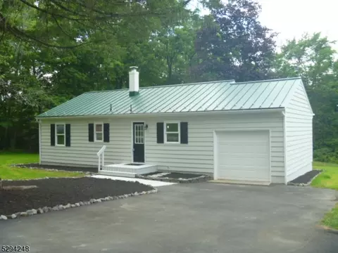 6 Lloyd Rd, Fredon Twp, NJ 07860