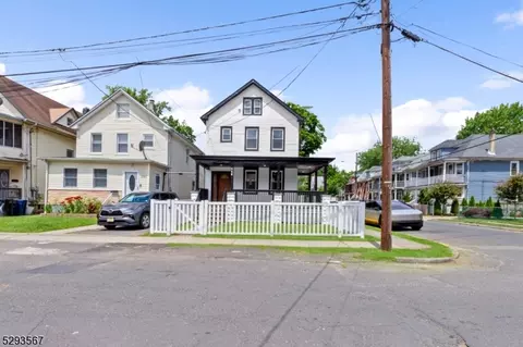 644 Essex St, Plainfield, NJ 07060