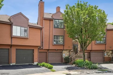 23 Homestead Way, Rockaway, NJ 07866