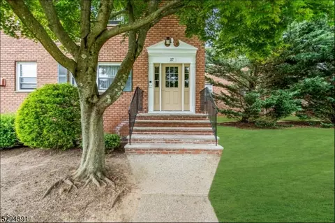 27 Knox Ter #2A, Wayne, NJ 07470