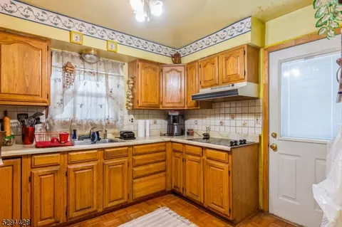 619 John St, Plainfield, NJ 07060 photo 7