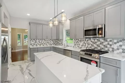 10 Blakely Ave, Dover, NJ 07801 photo 10