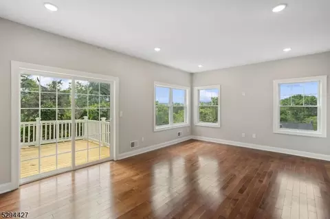 10 Blakely Ave, Dover, NJ 07801 photo 18