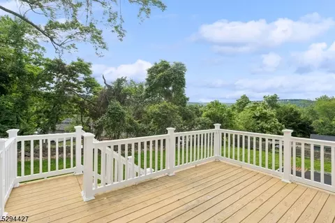 10 Blakely Ave, Dover, NJ 07801 photo 32