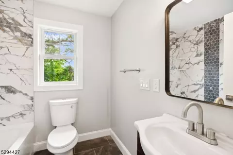 10 Blakely Ave, Dover, NJ 07801 photo 27