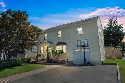 129 Rutgers Pl, Nutley, NJ 07110