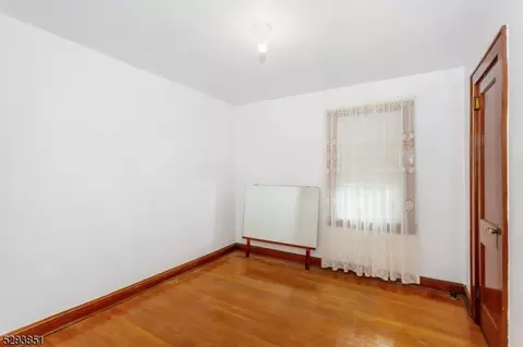 46 Strong St #2, Wallington, NJ 07057 photo 15