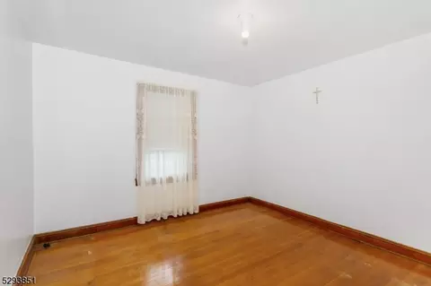 46 Strong St #2, Wallington, NJ 07057 photo 14