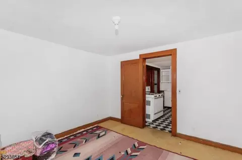 46 Strong St #2, Wallington, NJ 07057 photo 31