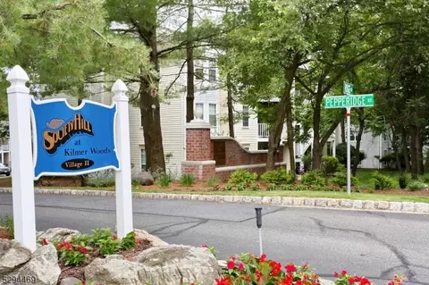 749 Pepperidge Rd, Mahwah, NJ 07430