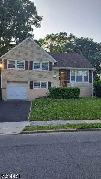 389 Vermont Ave, Irvington, NJ 07111