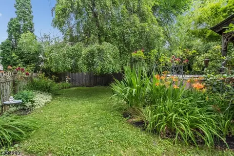 53 Broad St, Flemington, NJ 08822 photo 29