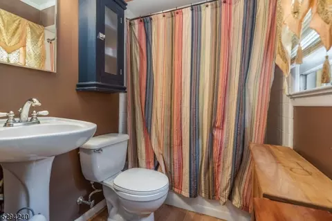 53 Broad St, Flemington, NJ 08822 photo 12
