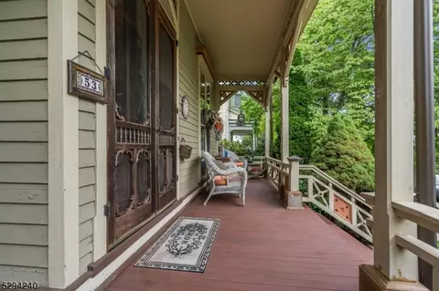 53 Broad St, Flemington, NJ 08822 photo 3