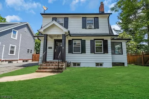 15 Jardine Rd, Morristown, NJ 07960