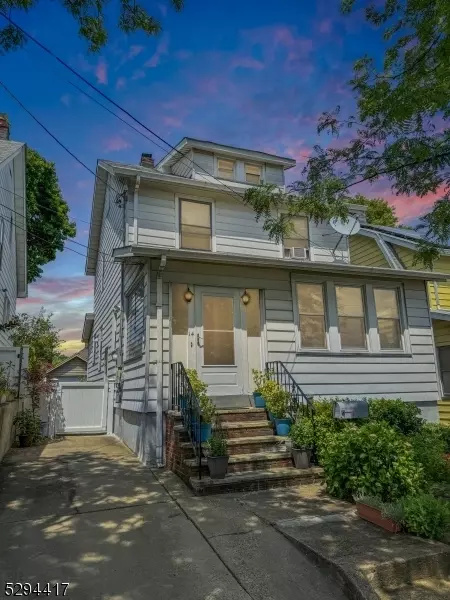 14 Cottage Pl, Irvington, NJ 07111