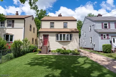 311 Eastern Pkwy, Newark, NJ 07106