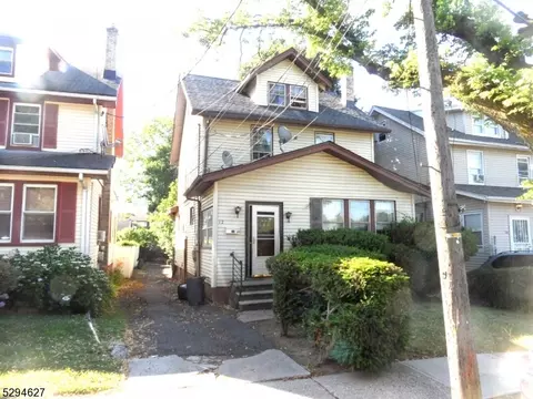 12 Coolidge St, Irvington, NJ 07111