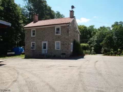 Exterior - 110 Van Syckels Rd, Hampton, NJ 08827 photo 2 of 5