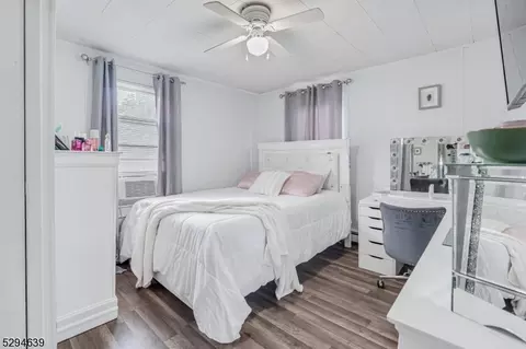 756 Webster Pl, Plainfield, NJ 07060 photo 9