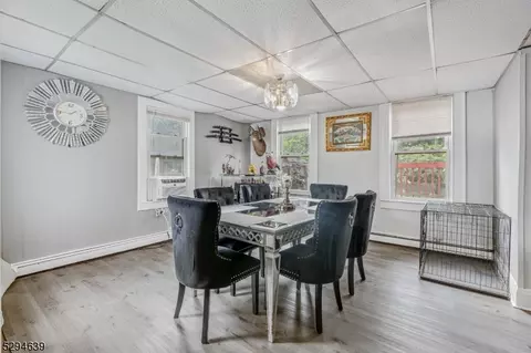 756 Webster Pl, Plainfield, NJ 07060 photo 4