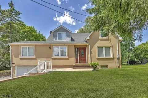 164 Reynolds Ave, Parsippany-troy Hills Twp, NJ 07054