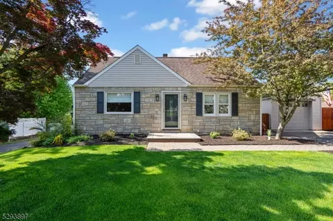 79 Brunswick Ave, Lebanon, NJ 08833