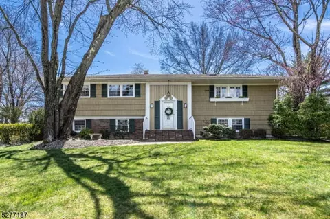 15 Union Rd, Parsippany-troy Hills Twp, NJ 07054