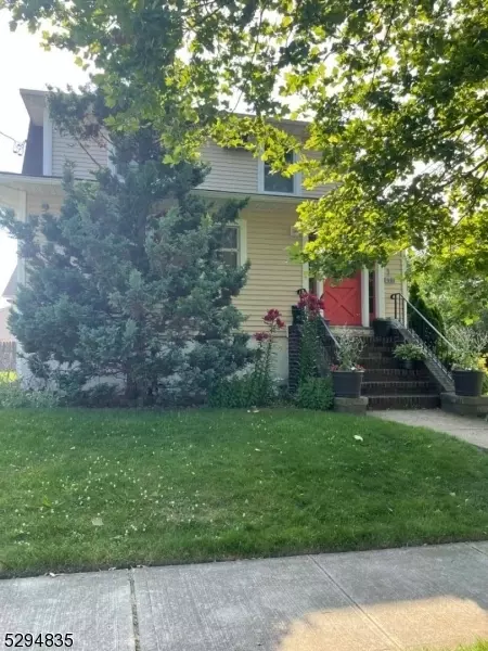 117 Forest Ave, Hawthorne, NJ 07506