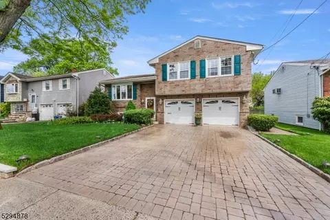 30 Gracel St, Bloomfield, NJ 07003
