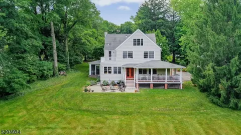31 Berta Pl, Bernards, NJ 07920