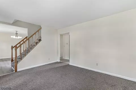 128 2nd St, Middlesex, NJ 08846 photo 8