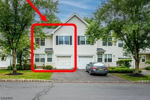 258 Marcia Way, Bridgewater, NJ 08807