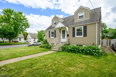 3 Myron St, Clifton, NJ 07014